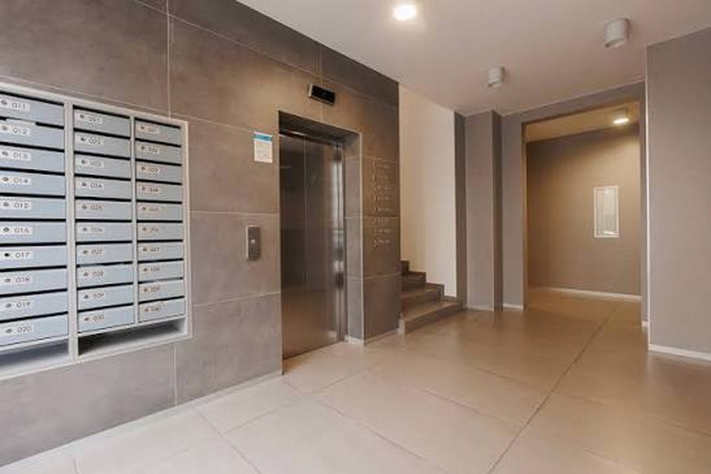 Hall de copropriété entretenu par Tâche de Propre